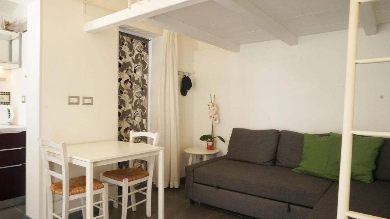 Dependance In Villa Con Piscina 锡拉库扎 外观 照片